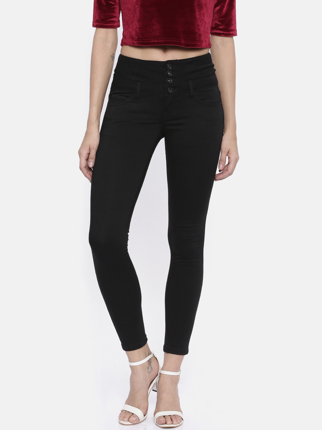 

Deal Jeans Women Black Slim Fit High-Rise Clean Look Stretchable Cropped Jeans