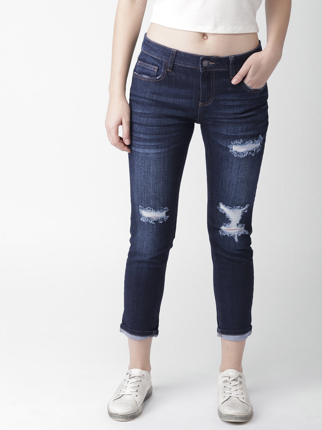 

FOREVER 21 Women Blue Slim Fit Mid-Rise Midly Distressed Stretchable Cropped Jeans