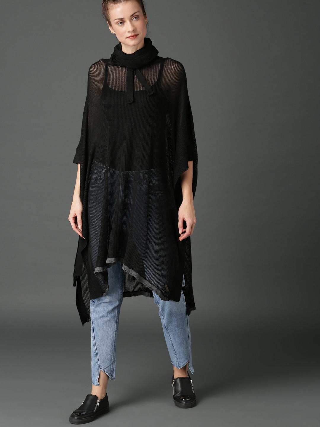 

Roadster Women Black Solid Poncho