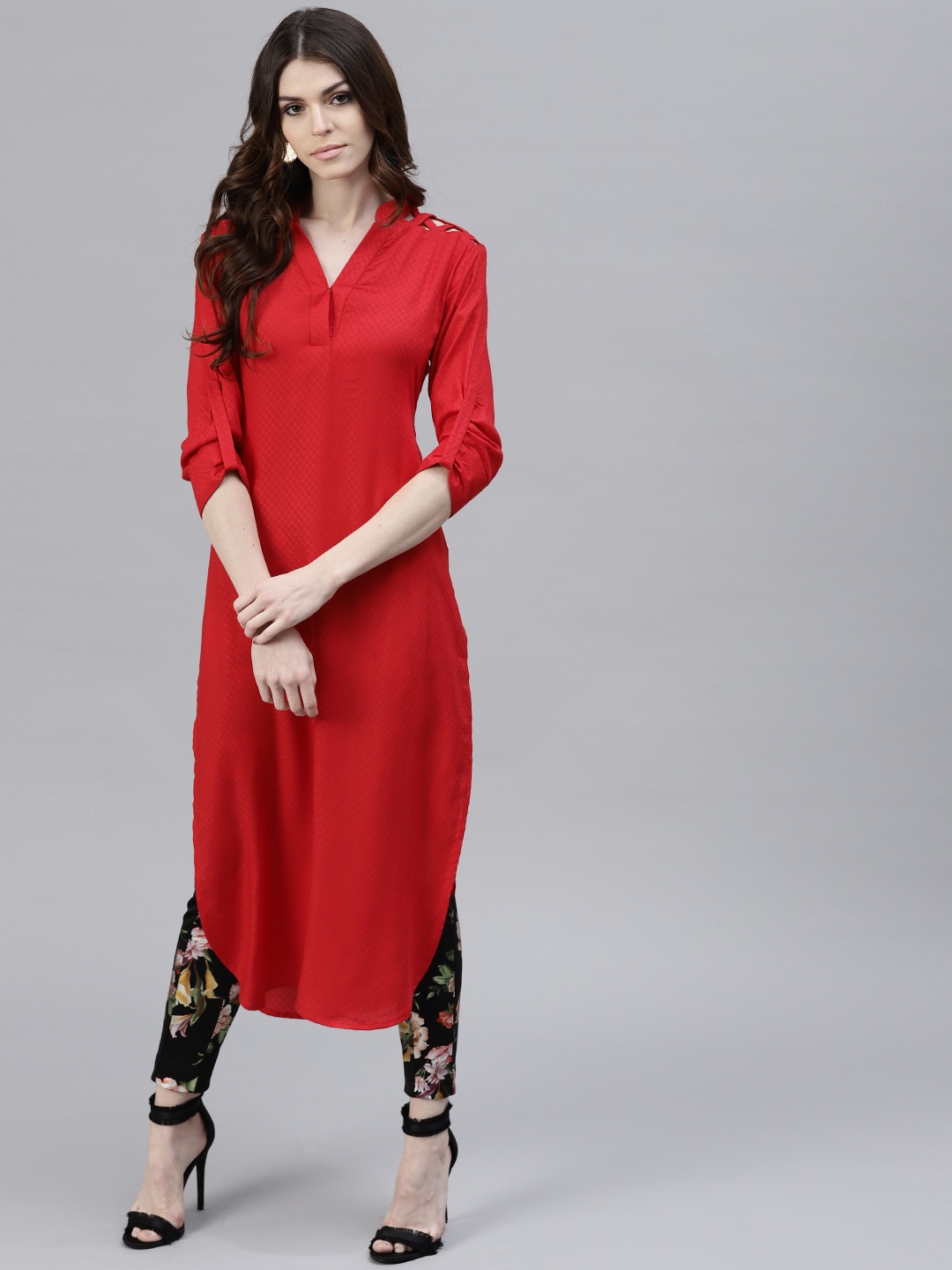 

GERUA Women Red Woven Design Straight Kurta
