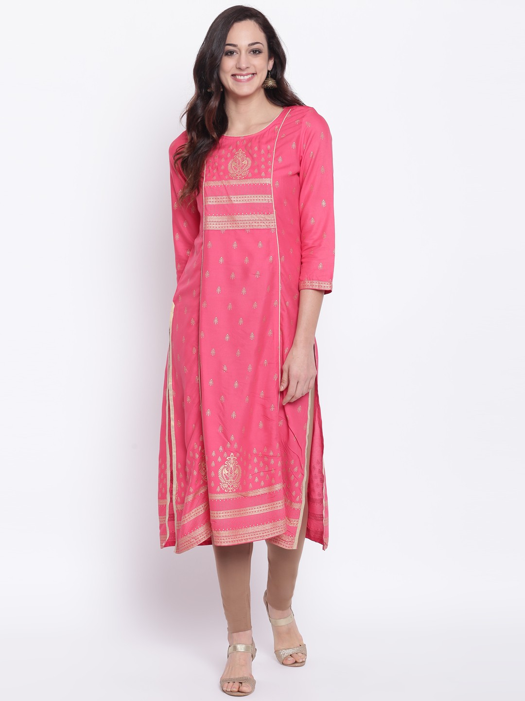 

Anahi Women Fuchsia Printed A-Line Kurta