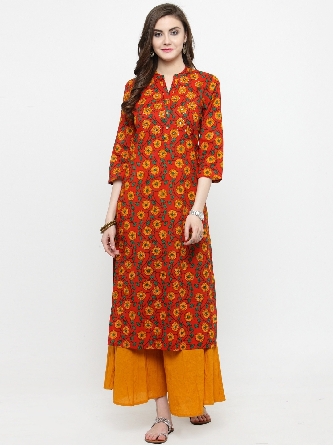 

Varanga Women Red Floral Printed Straight Kurta