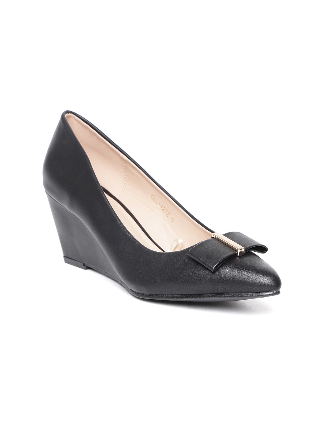 

Carlton London Women Black Solid Pumps