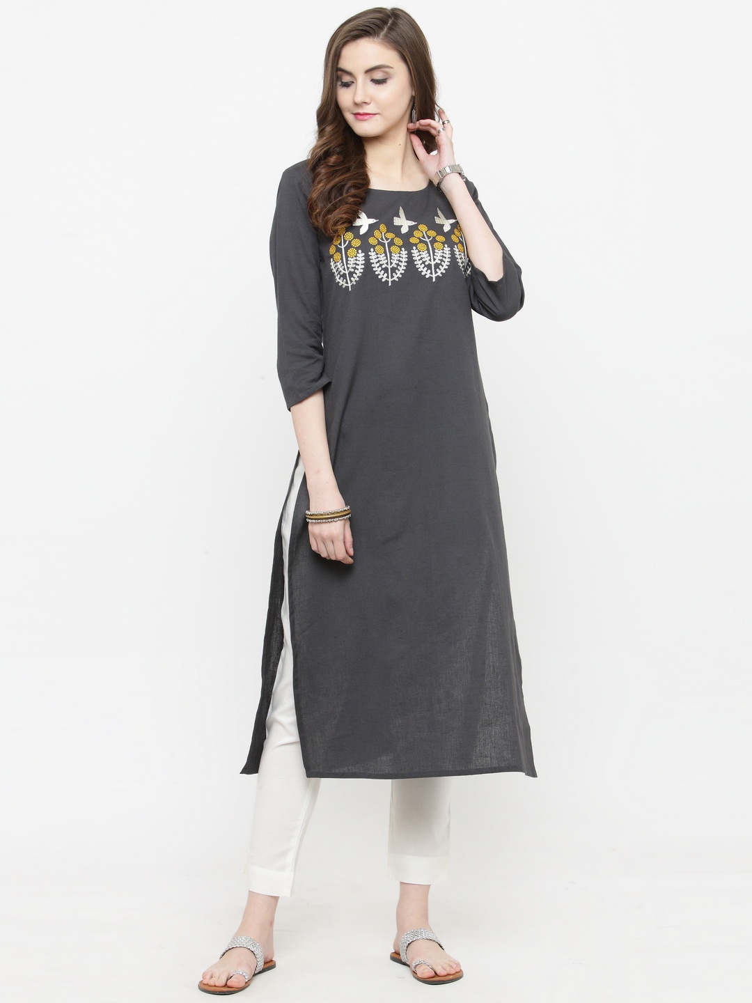 

Varanga Grey Embroidered Straight Kurta