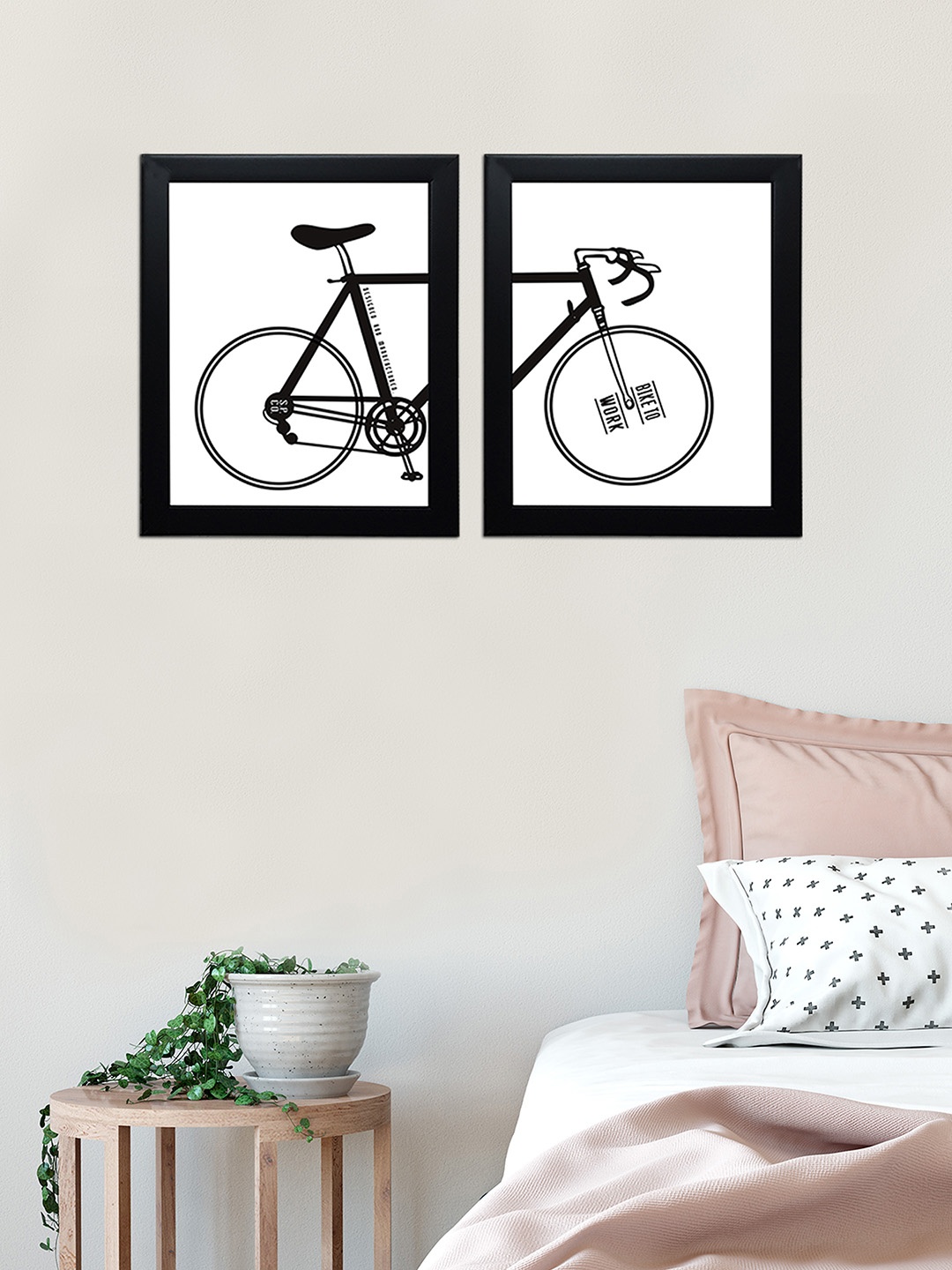 

Wall Art Brown & Black Set of 2 Keep Moving Bicycle Wall Decor Art