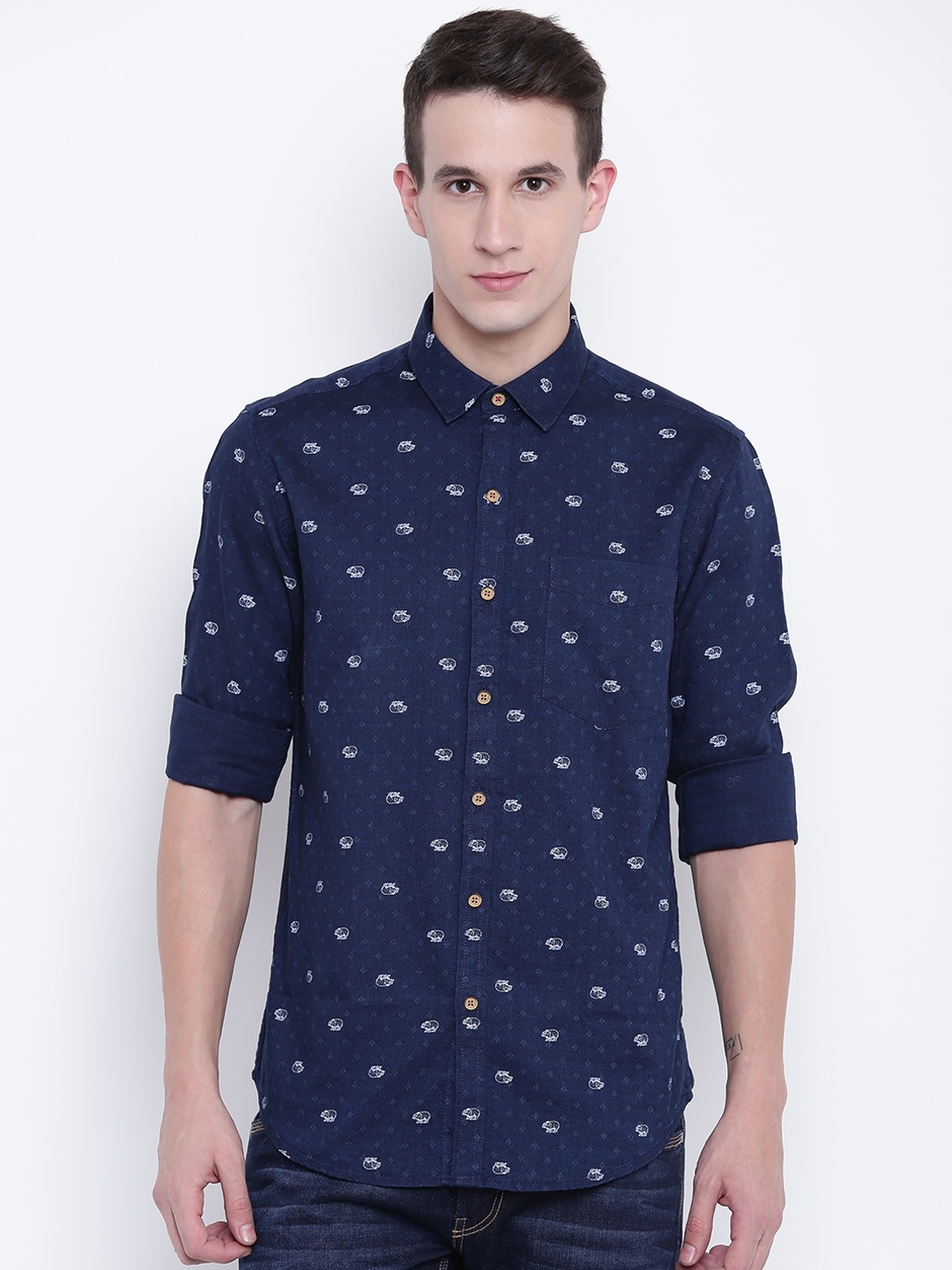 

Wills Lifestyle Men Navy Blue Slim Fit Printed Casual Shirt