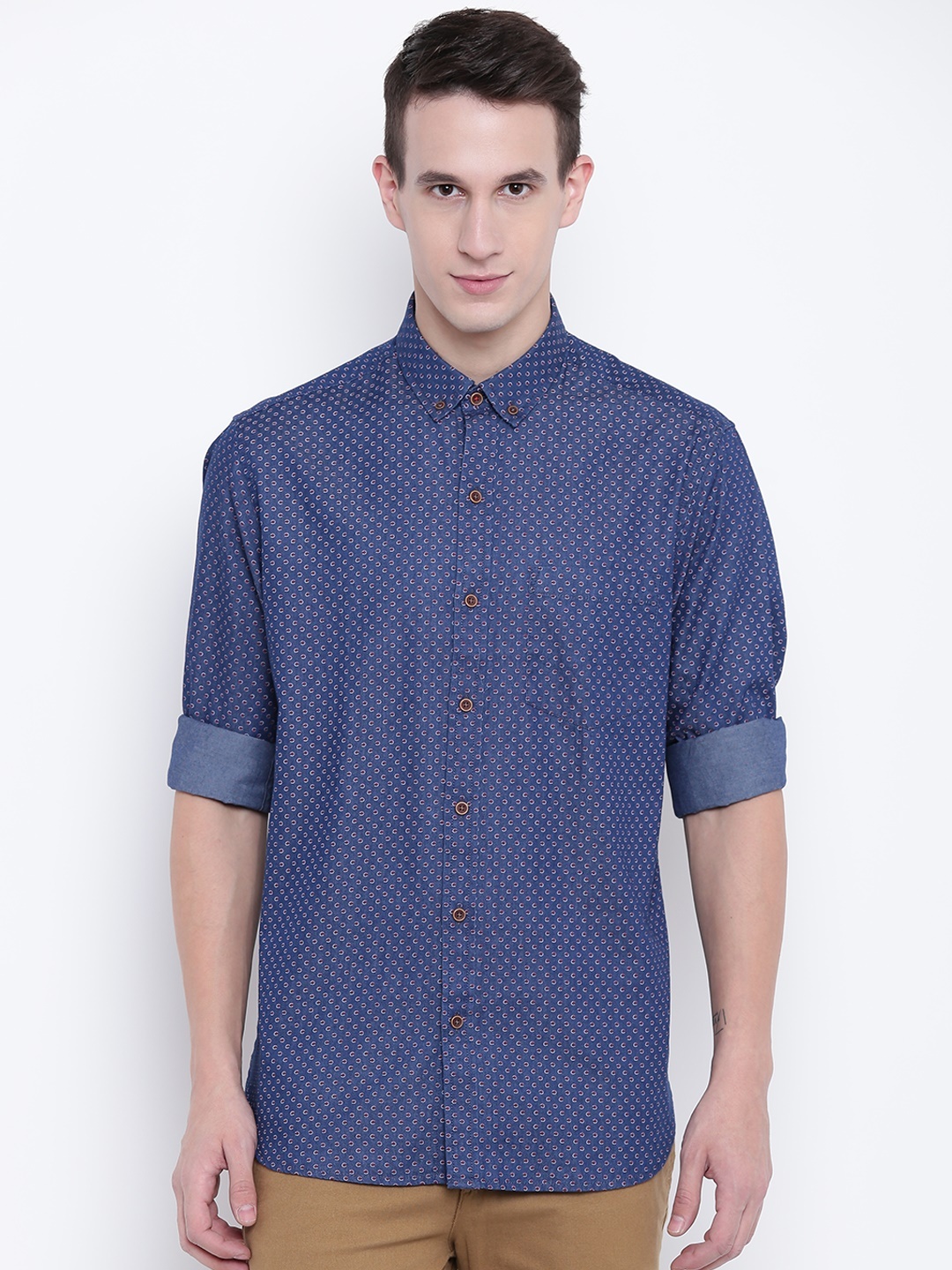 

Wills Lifestyle Men Navy Blue & Maroon Regular Fit Printed Casual Shirt