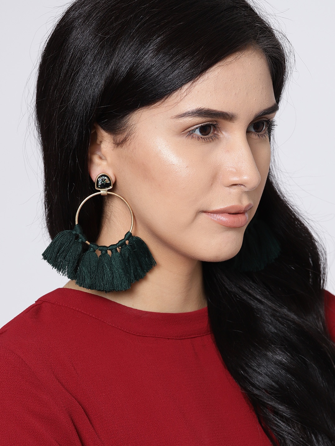 

OOMPH Green & Gold-Toned Circular Tasselled Drop Earrings