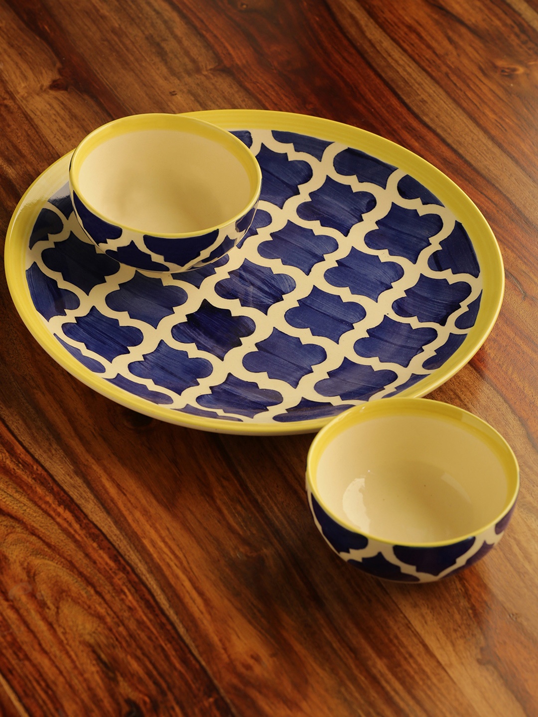 

ExclusiveLane Blue & White Set Of 3 Hand-Painted Ceramic Plate With Serving Bowls