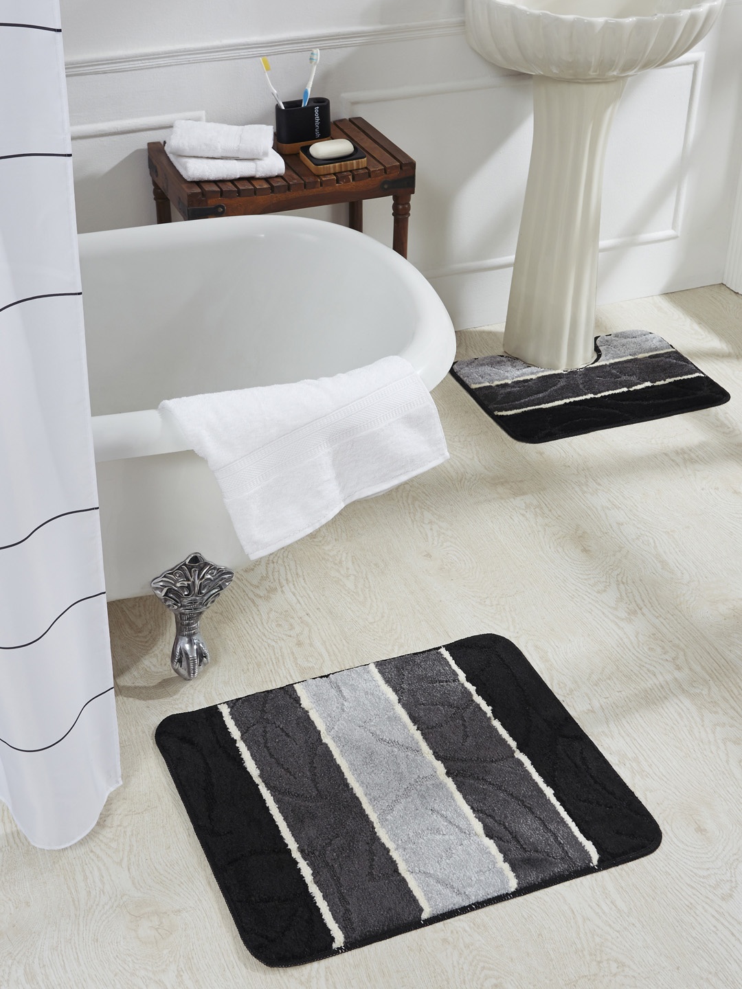 

Obsession Black & Grey Striped Set Of 2 Polyester Rectangular Bath Rugs