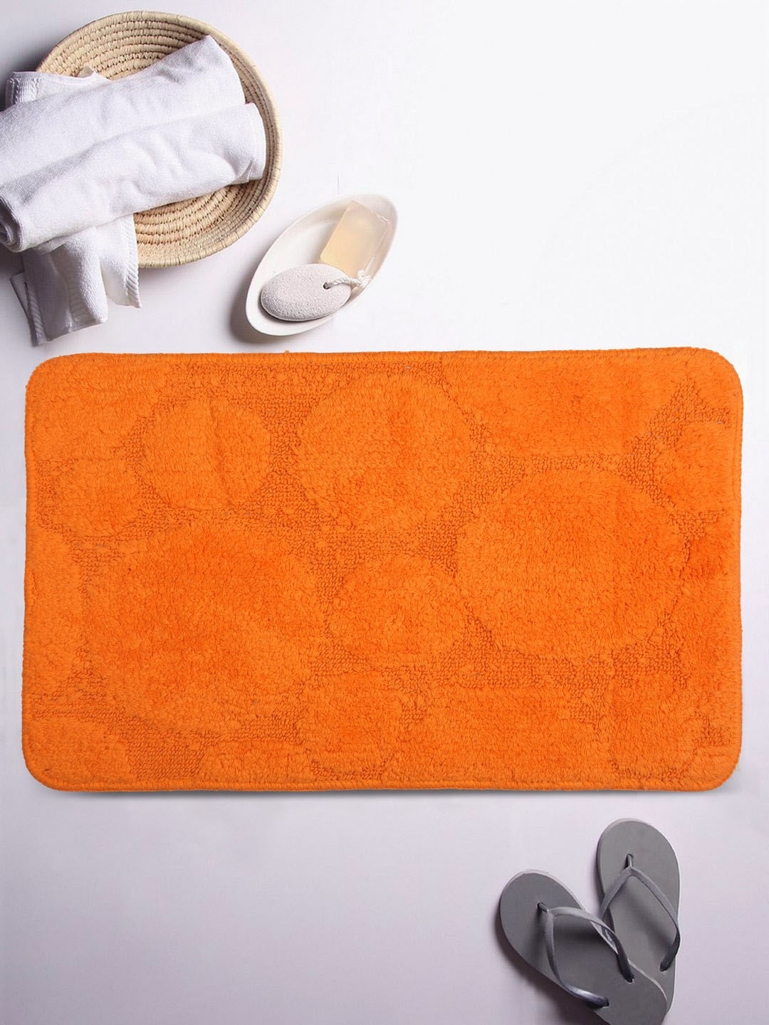 

Lushomes Orange Regular Bathmat