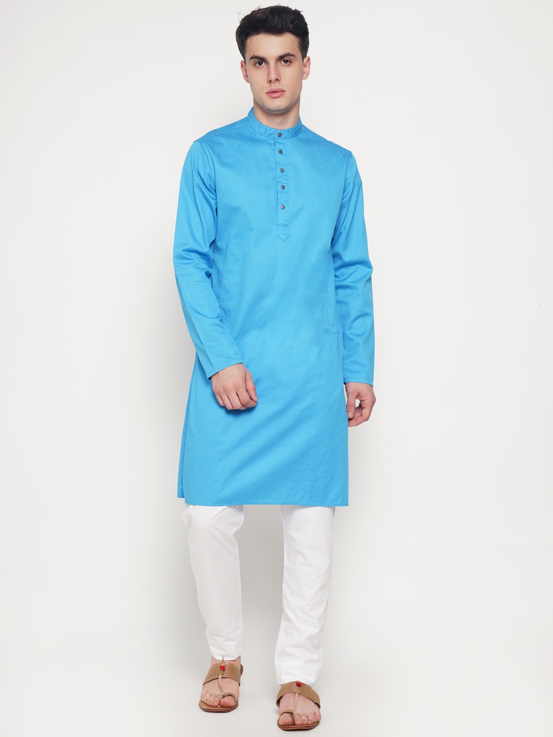 

Freehand by The Indian Garage Co Men Blue Solid Kurta with Pyjamas