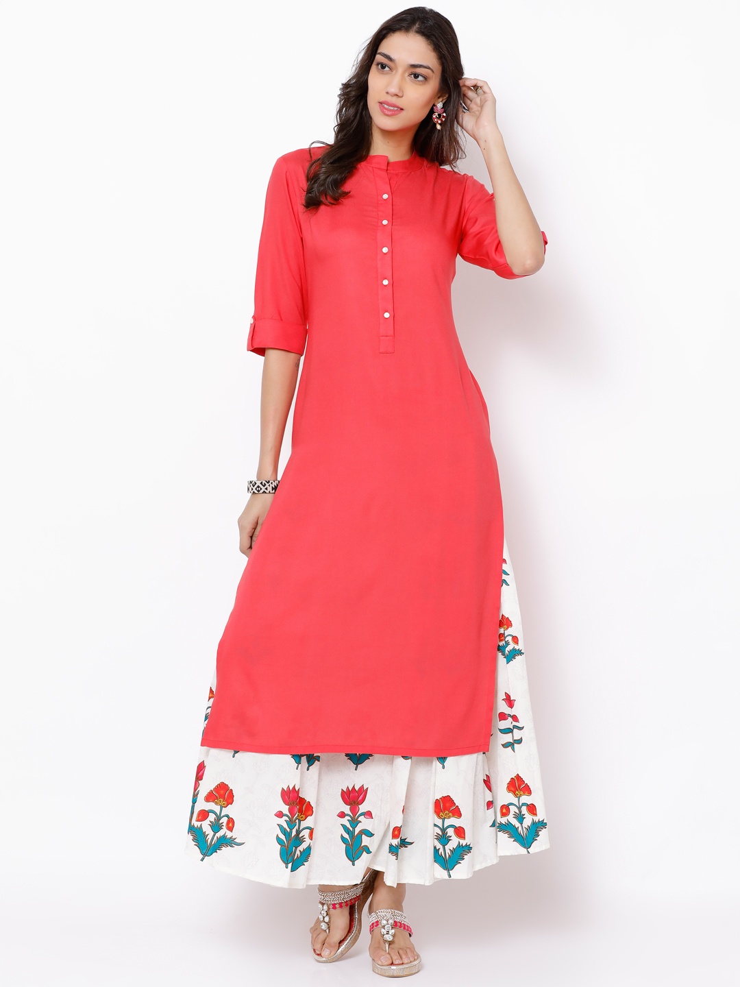 

Vishudh Women Pink Solid Straight Kurta