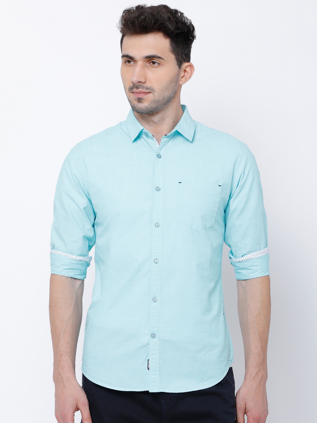 

LOCOMOTIVE Men Turquoise Blue Slim Fit Solid Casual Shirt