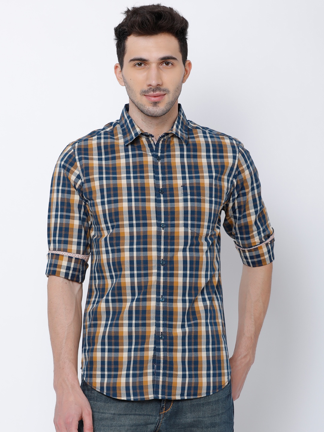 

LOCOMOTIVE Men Navy Blue & Mustard Yellow Slim Fit Checked Casual Shirt