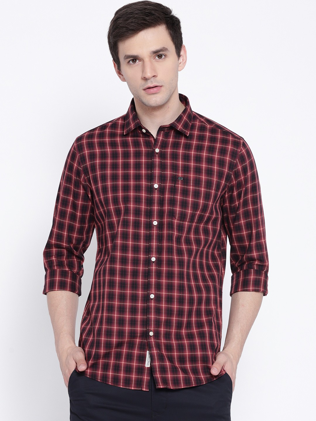 

Blackberrys Men Burgundy & Orange Slim Fit Checked Casual Shirt