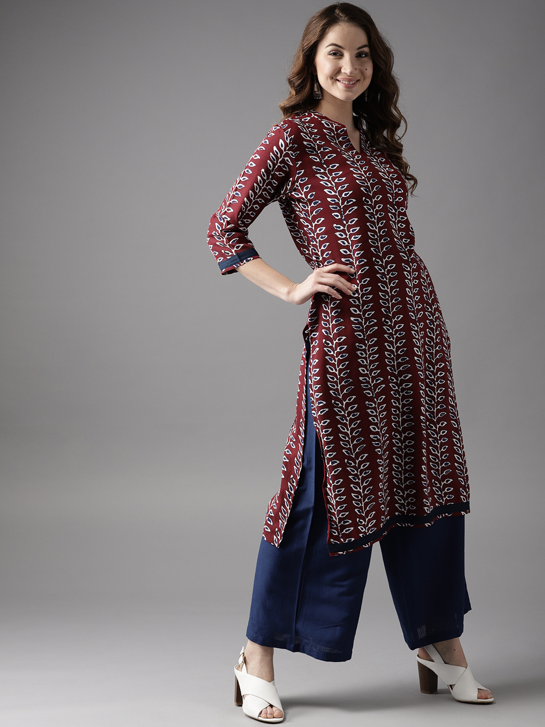 

HERE&NOW Women Maroon & Navy Blue Printed Kurta with Palazzos