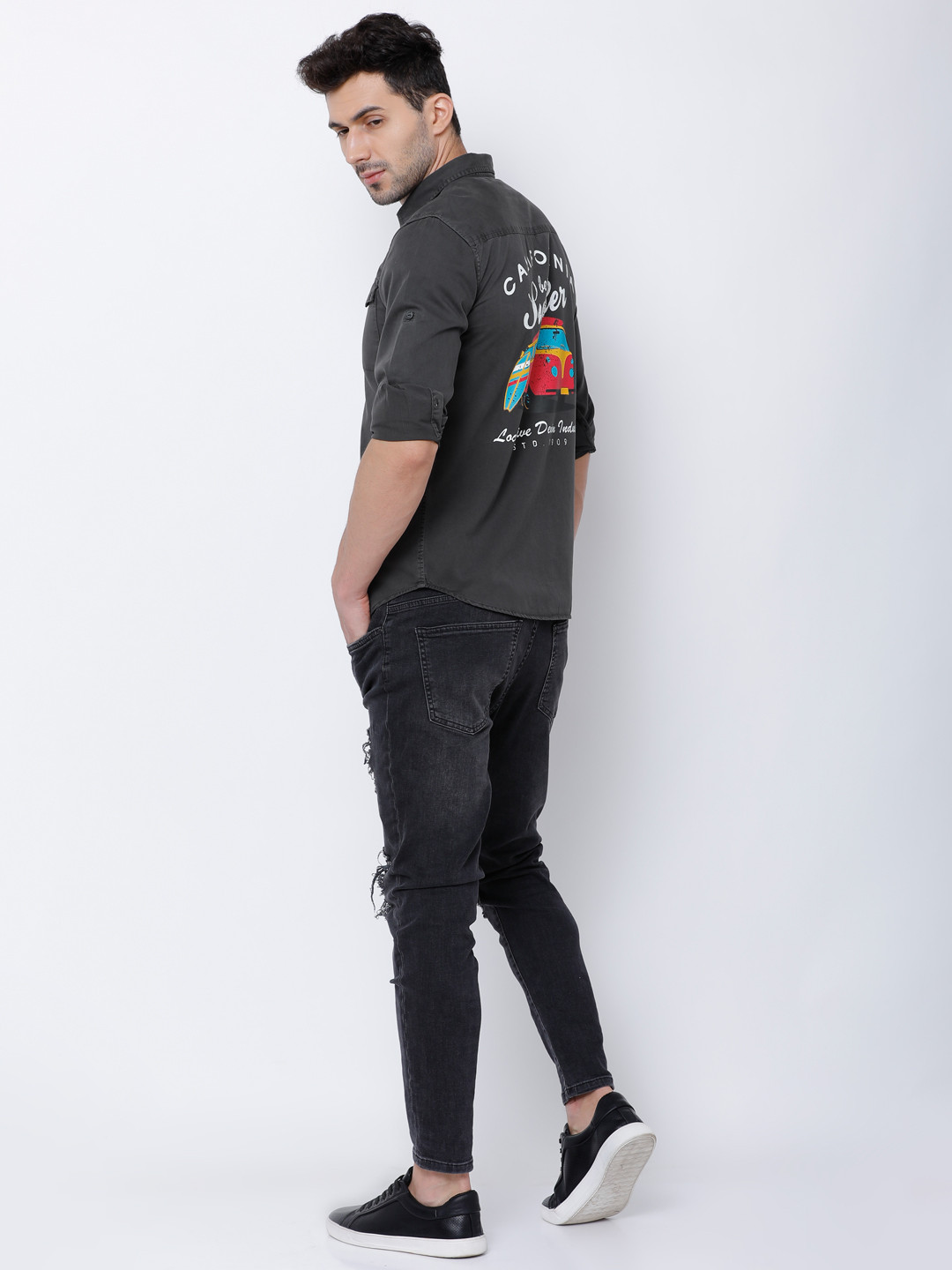 

LOCOMOTIVE Men Grey Slim Fit Printed Casual Shirt