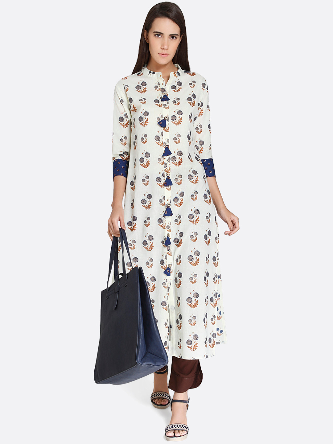 

shiloh Women Off-White & Navy Blue Printed Straight Kurta