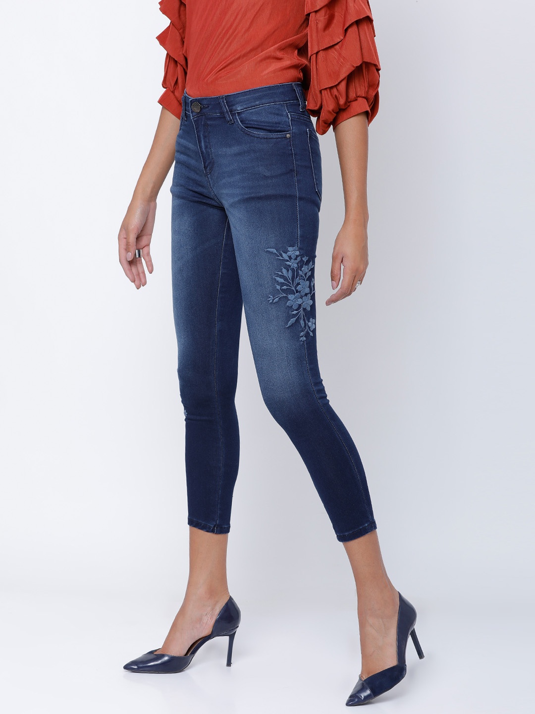 

Tokyo Talkies Women Blue Super Skinny Fit Mid-Rise Clean Look Stretchable Jeans