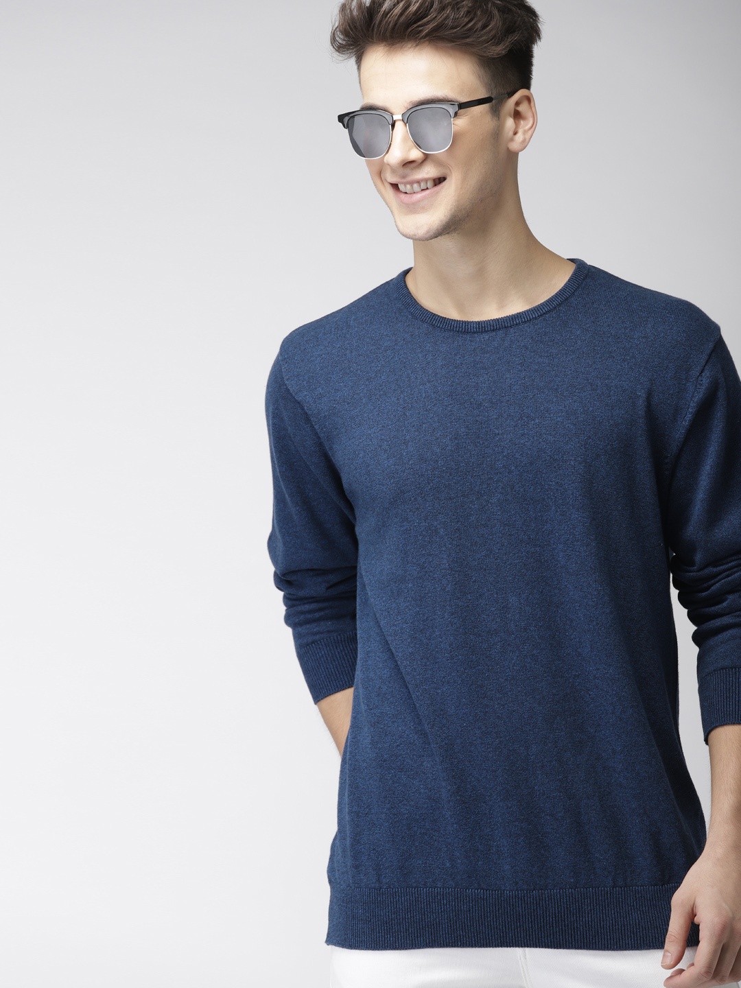 

Mast & Harbour Men Navy Blue Solid Pullover Sweater