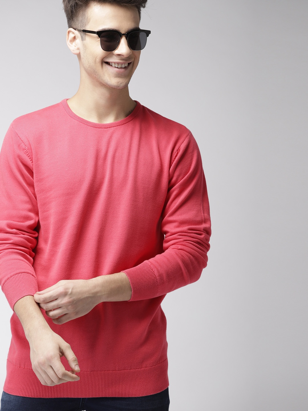 

Mast & Harbour Men Pink Solid Pullover Sweater