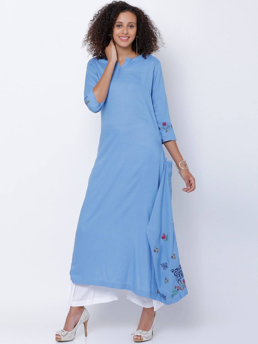 

Vishudh Women Blue Solid A-Line Kurta