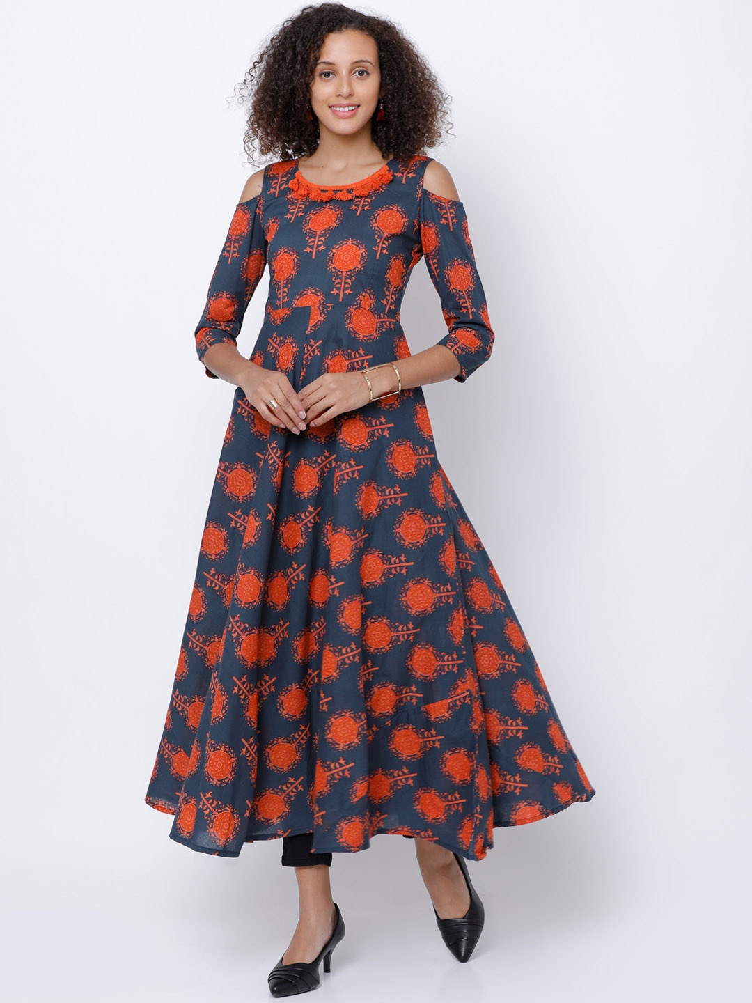 

Vishudh Women Grey & Orange Printed Ethnic Dress