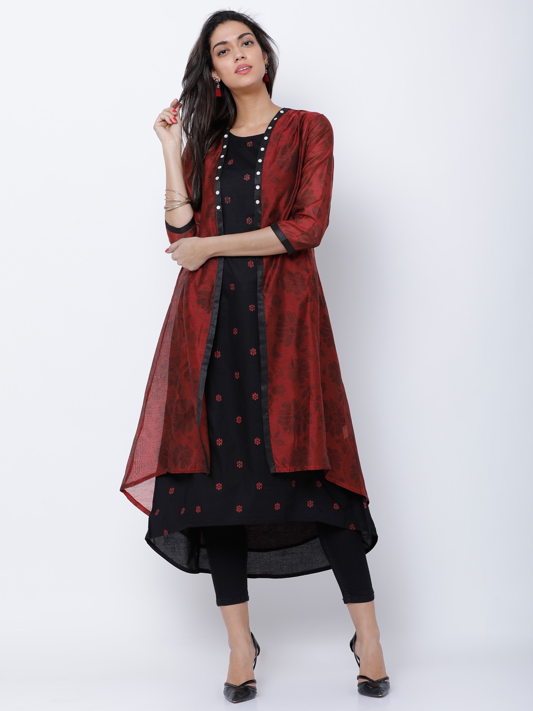 

Vishudh Women Black & Maroon Printed A-Line Kurta