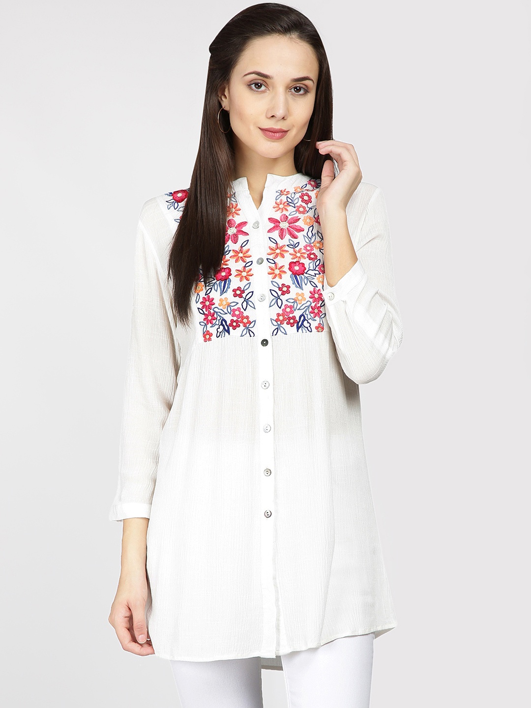 

Gipsy White Solid Tunic