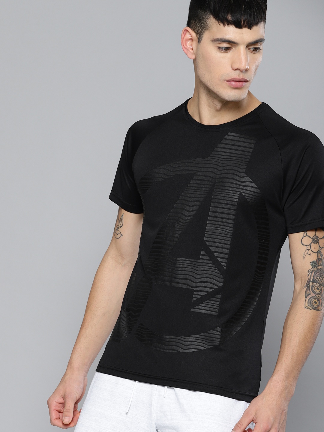 

Kook N Keech Marvel Men Black Printed Round Neck T-shirt