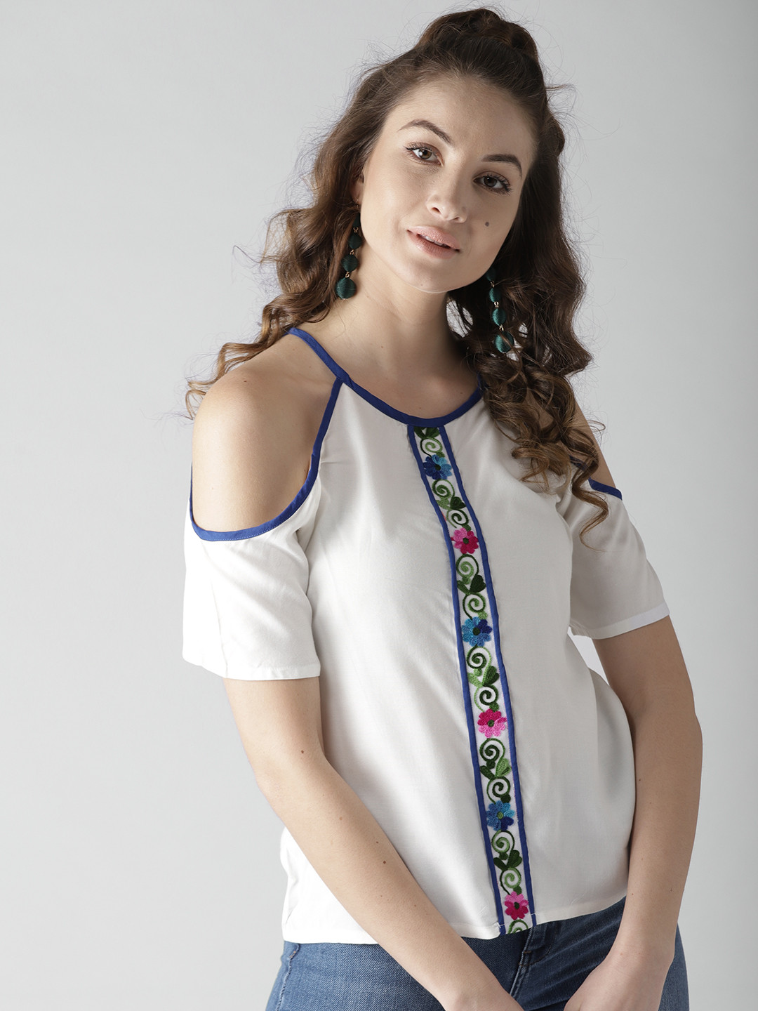 

Style Quotient by noi Women White Solid Top