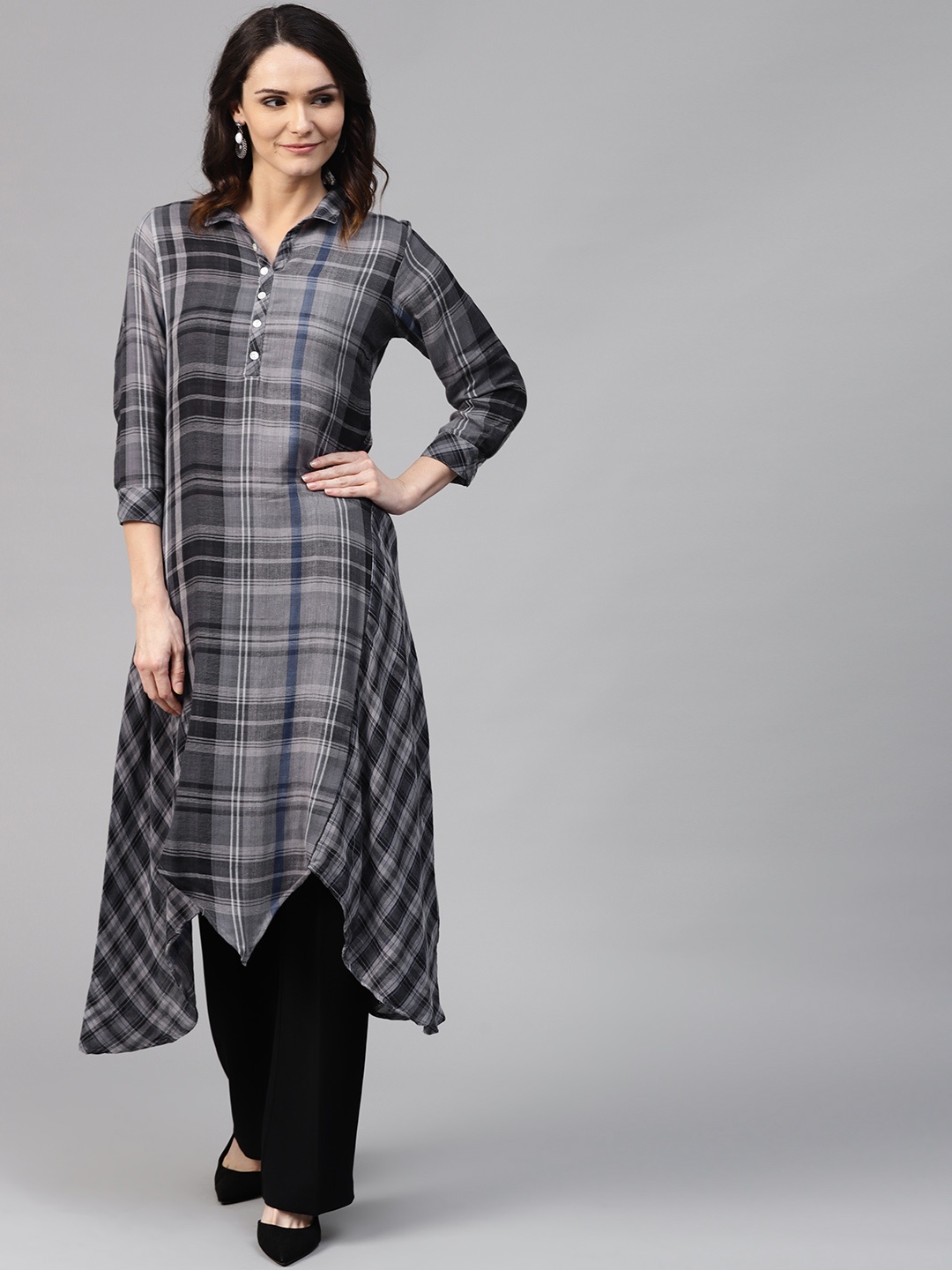 

Shree Women Grey & Black Checked A-Line Kurta