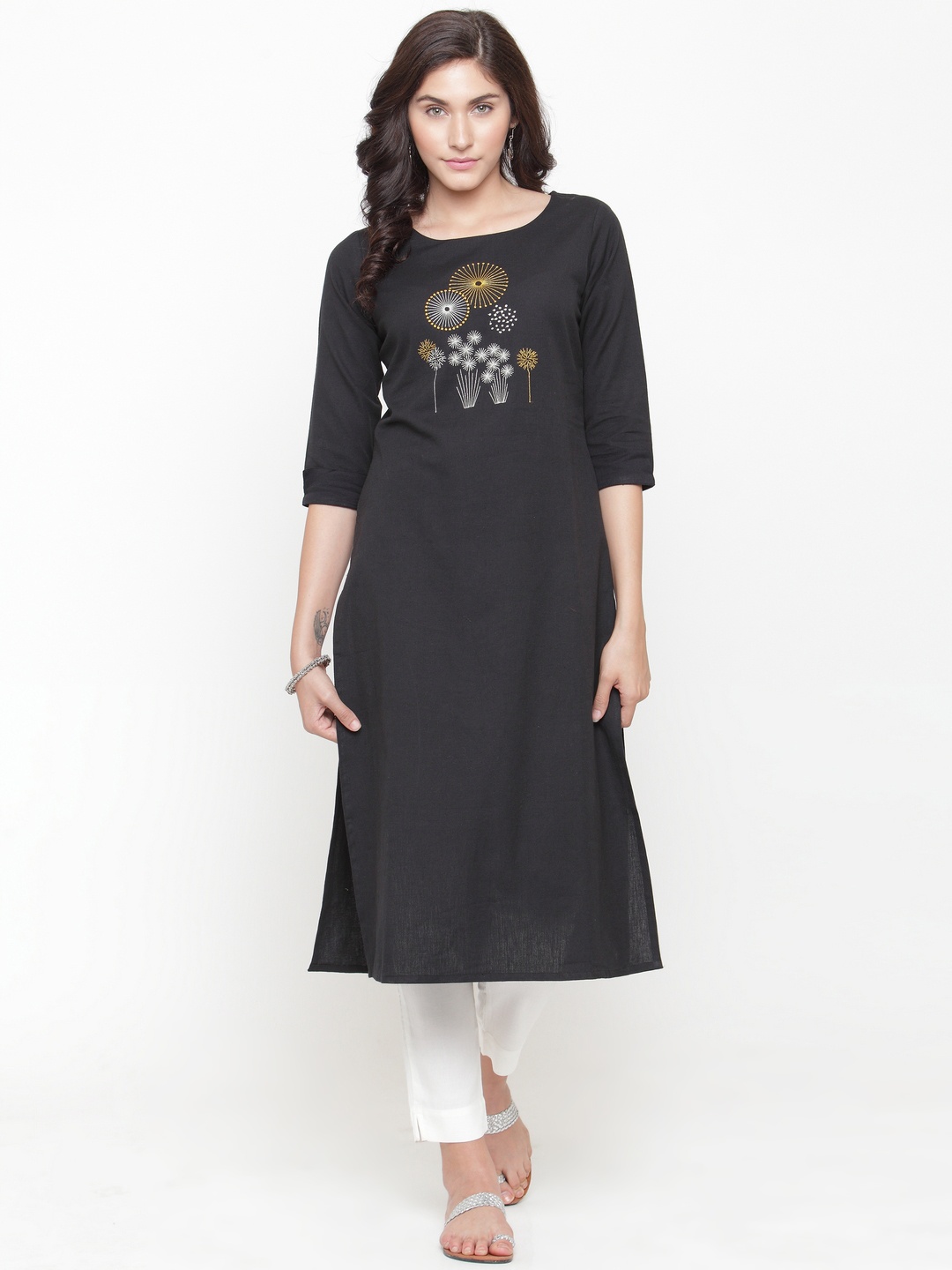 

Varanga Charcoal Embroidered Straight Kurta