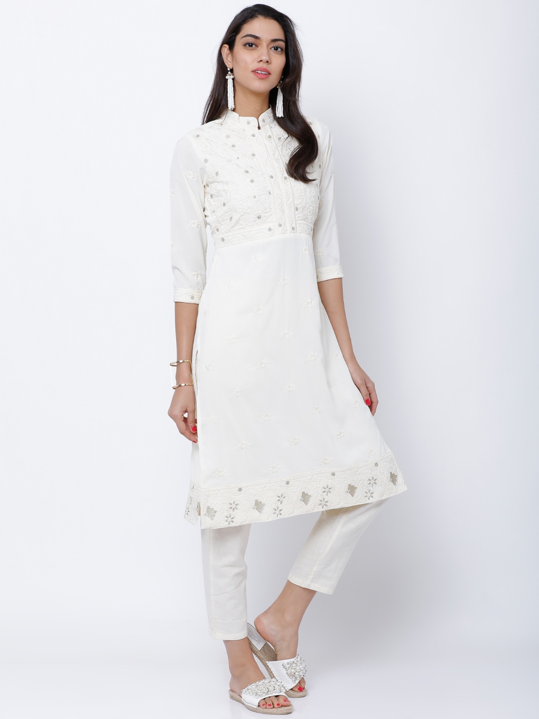

Vishudh Women White Embellished Straight Kurta