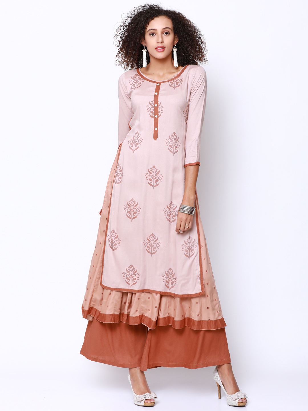 

Vishudh Women Pink & Brown Layered Printed Kurta with Palazzos