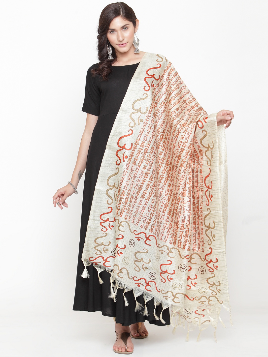 

Varanga Women Cream-Coloured & Rust Printed Dupatta