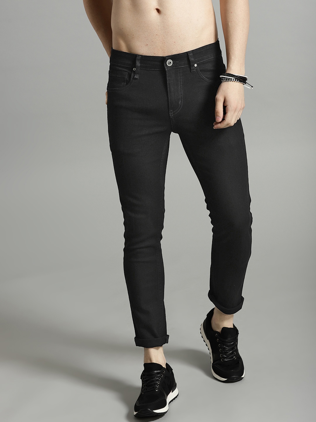 

Roadster Men Black Skinny Fit Mid-Rise Clean Look Stretchable Jeans