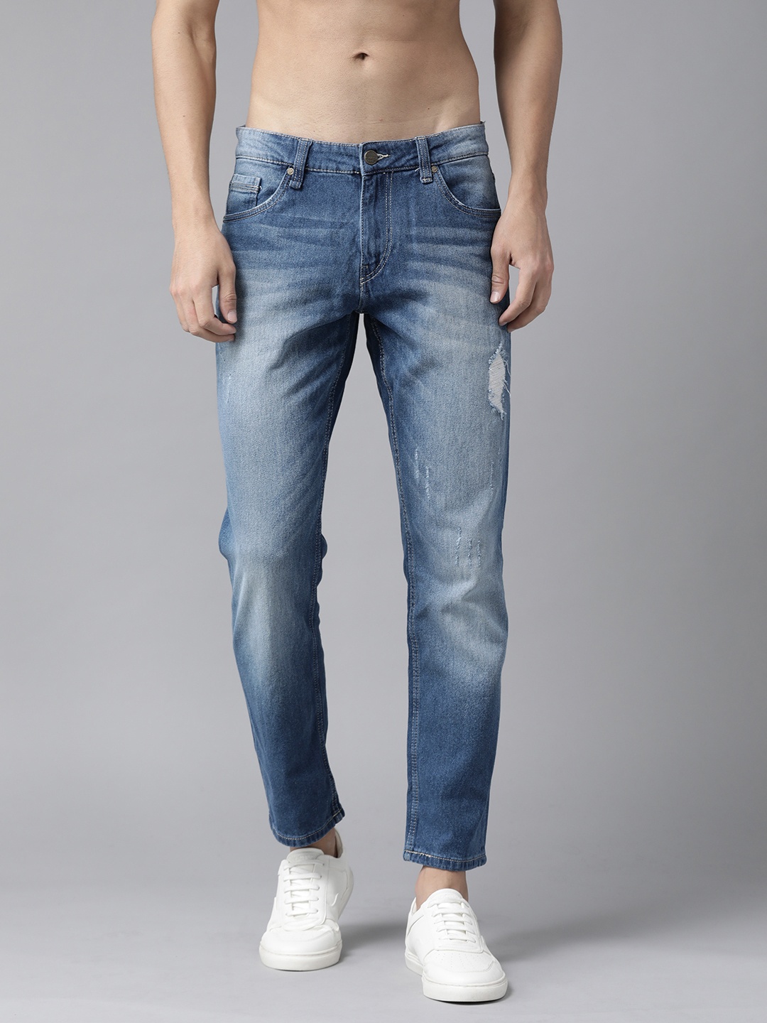 

Roadster Men Blue Mid-Rise Low Distress Stretchable Slim Fit Jeans