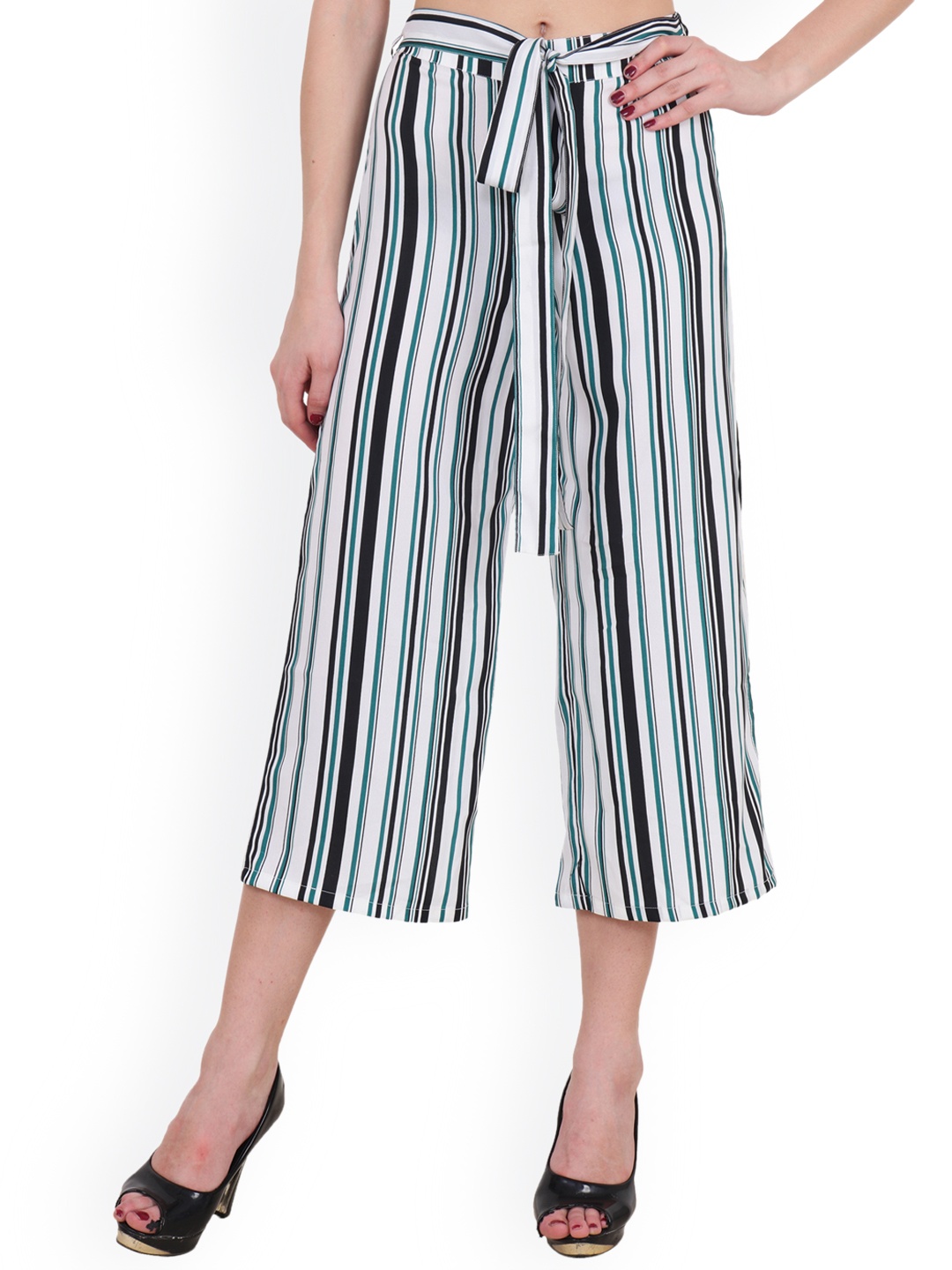 

SCORPIUS Women White & Navy Blue Smart Regular Fit Striped Culottes