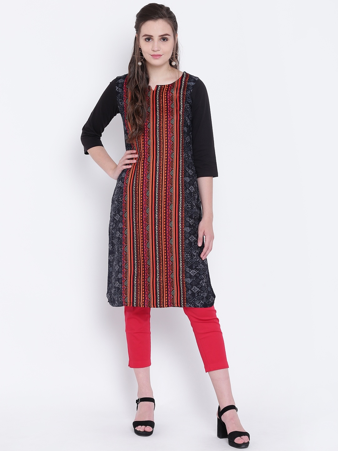 

Rangriti Women Assorted Printed Straight Kurta