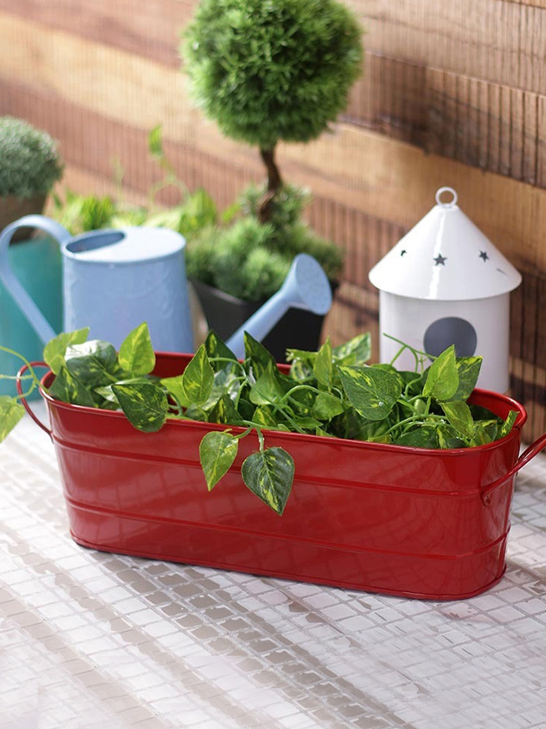 

green girgit Red Metal Oval Railing Planter