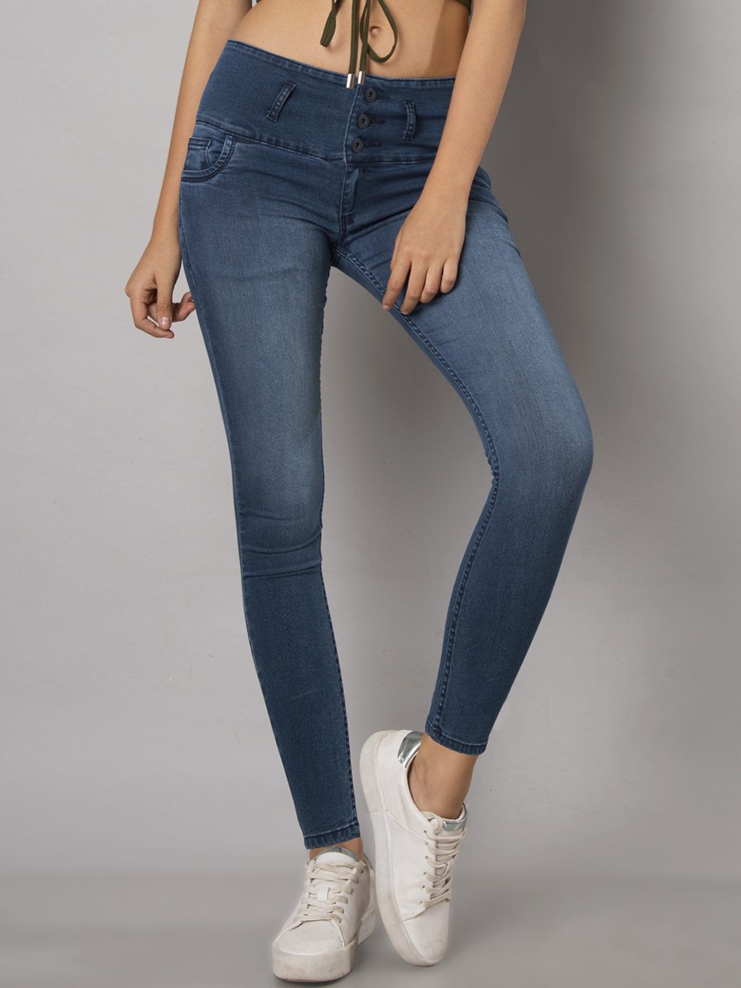 

FabAlley Women Blue Skinny Fit High-Rise Clean Look Stretchable Jeans