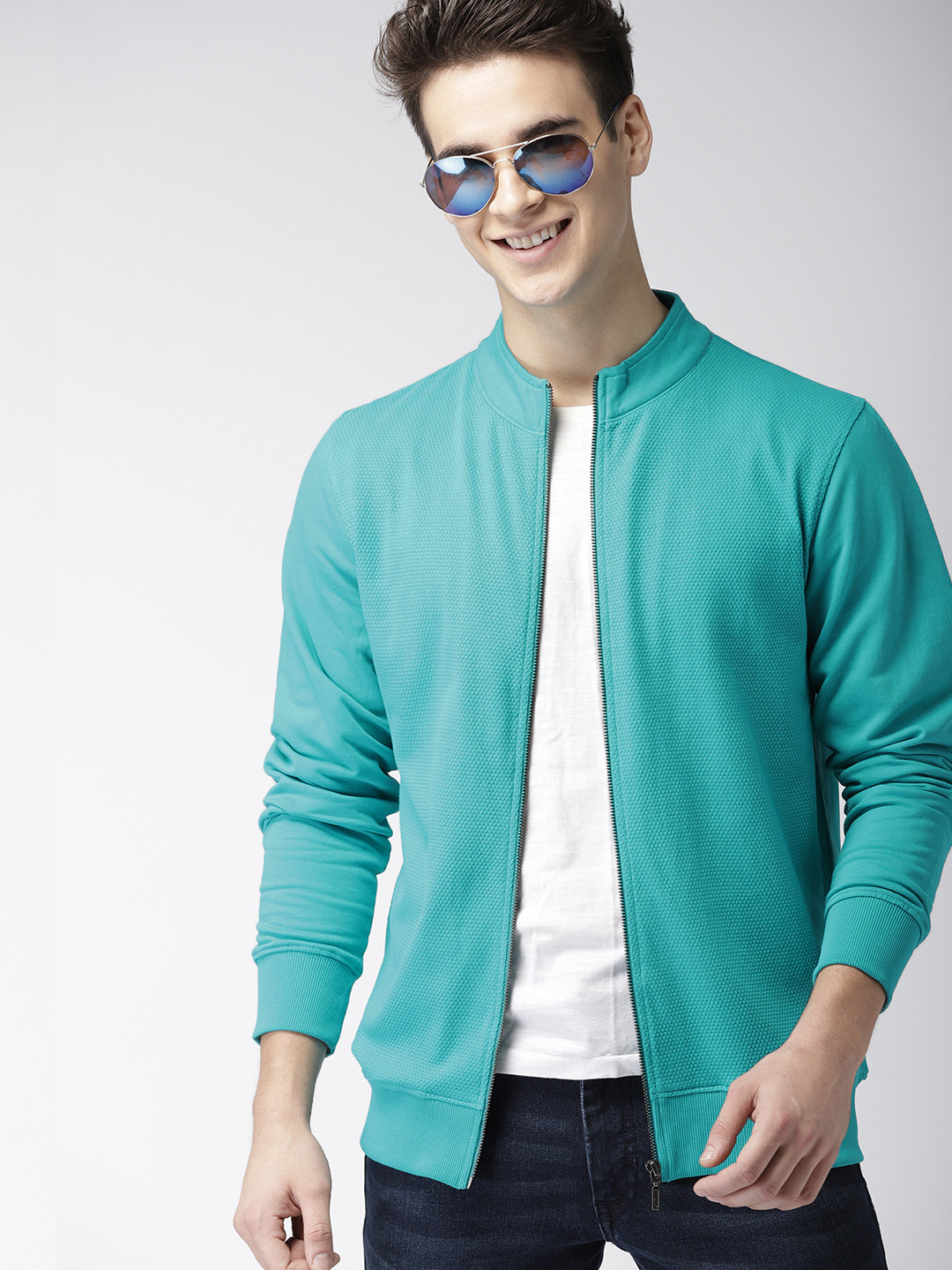 

Mast & Harbour Men Sea Green Solid Sweatshirt