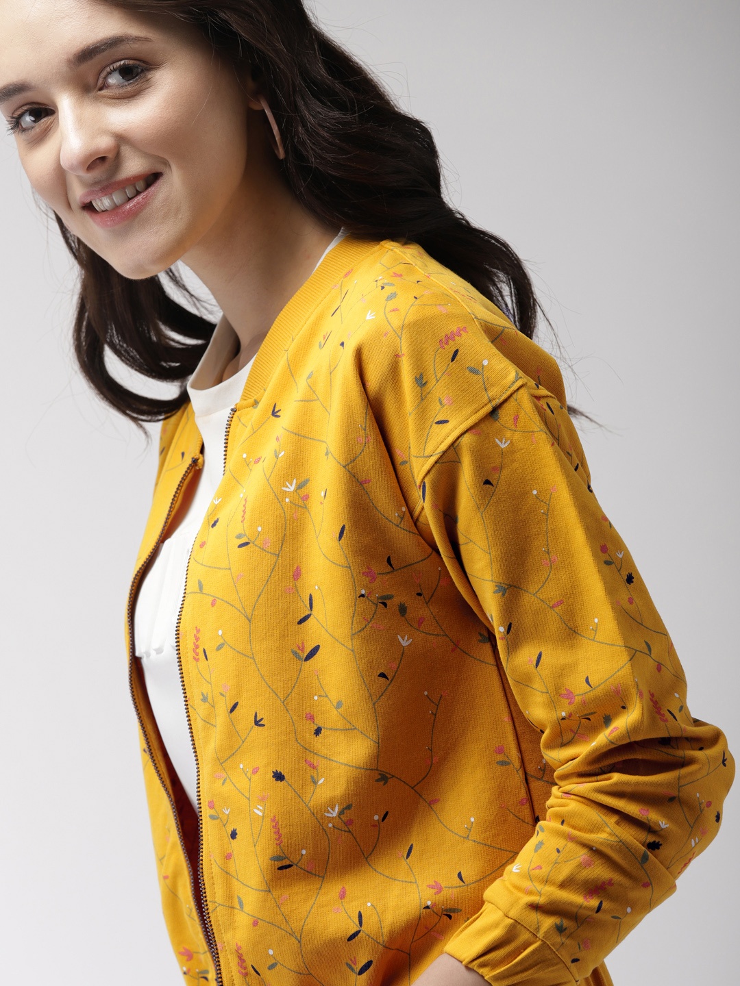 

Mast & Harbour Women Mustard Yellow Printed Sweatshirt