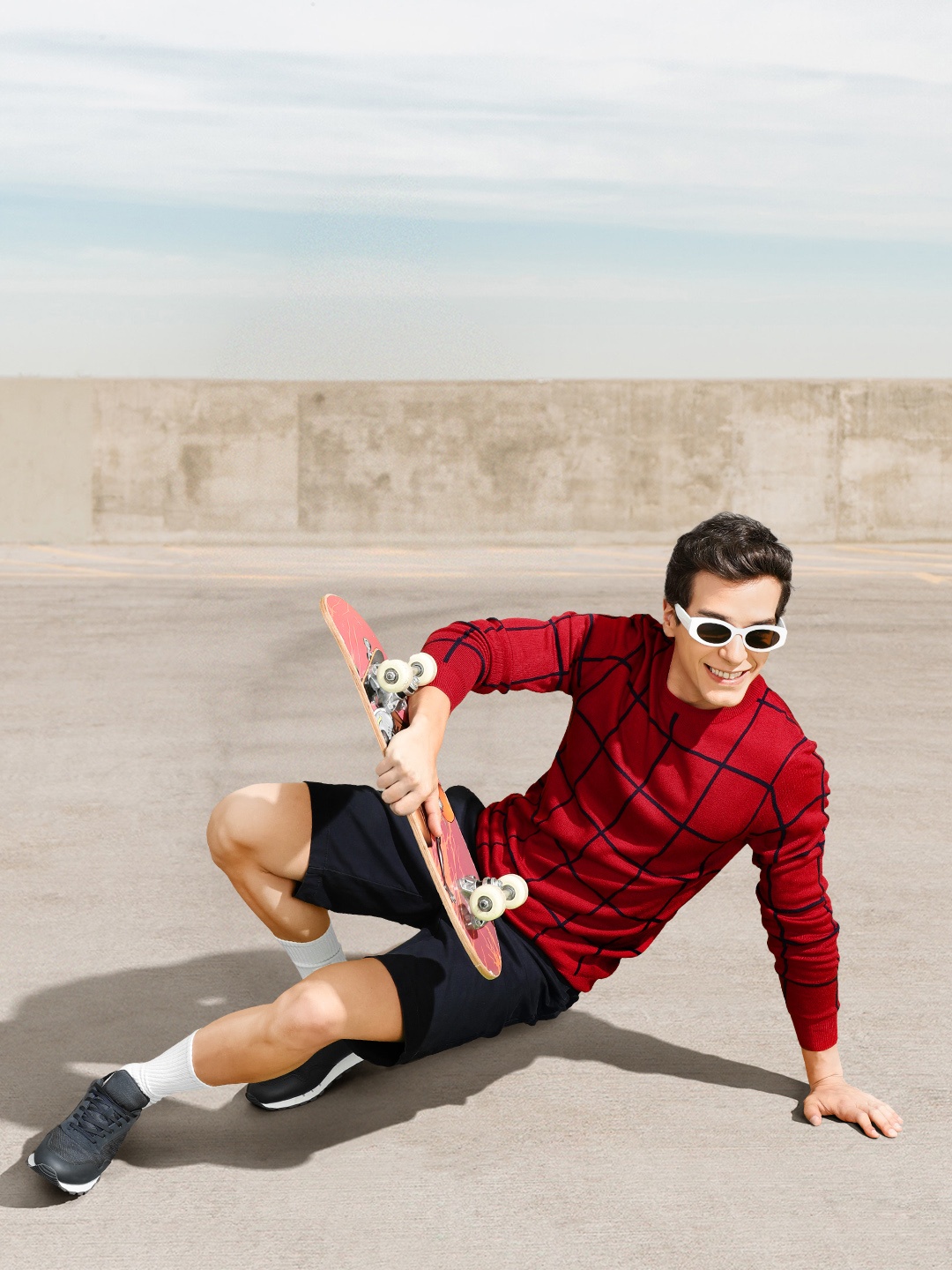 

Harvard Men Red & Blue Checked Pullover
