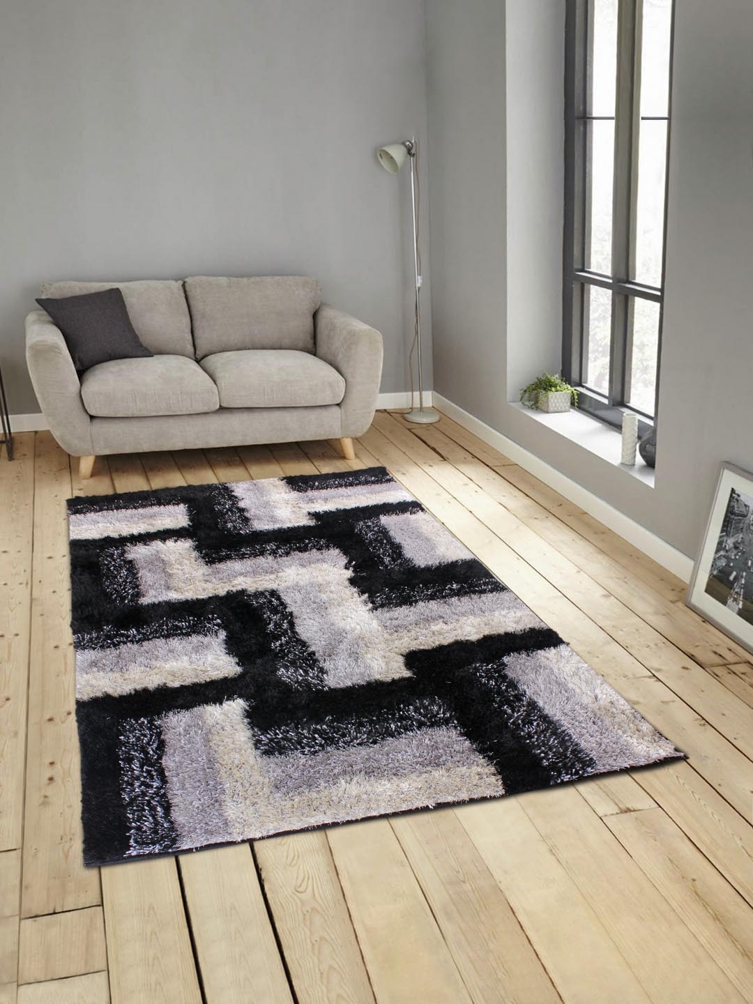 

ROMEE Black & Grey Patterned Carpet