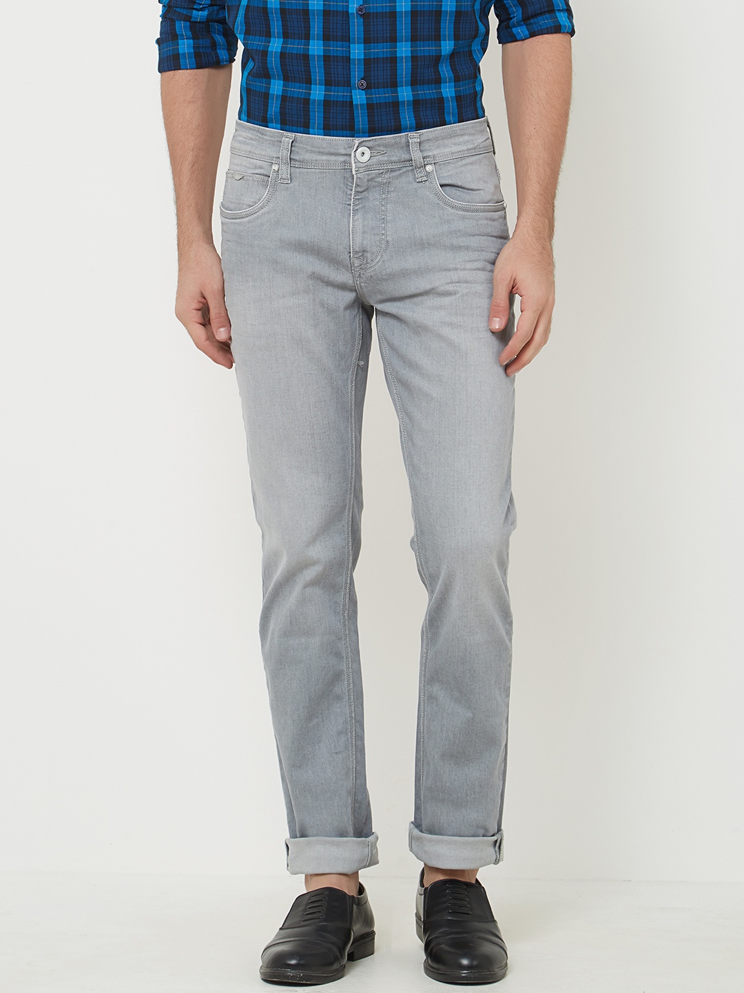 

Lawman pg3 Men Grey Slim Fit Mid-Rise Clean Look Jeans