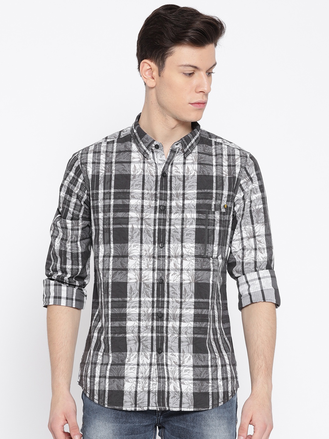 

SPYKAR Men Charcoal Grey & White Checked Casual Shirt