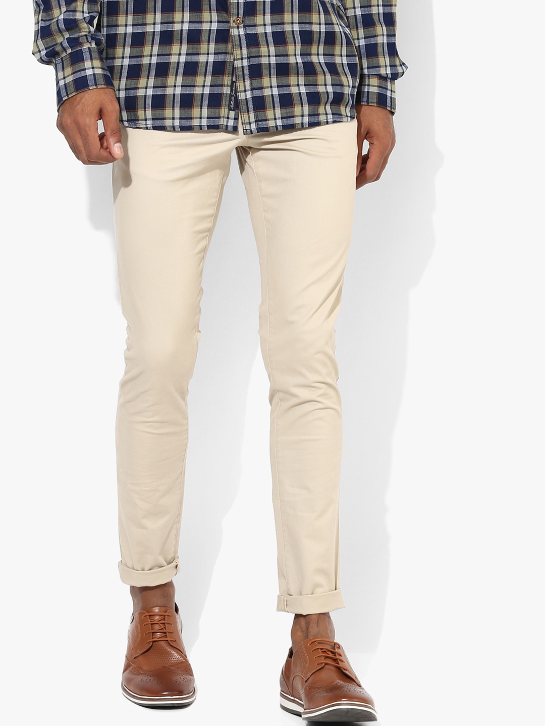 

Jack & Jones Men Beige Regular Fit Solid Smart Casual Trousers